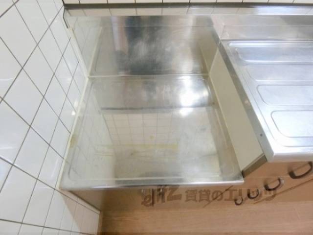 キッチン　コンロ置き場