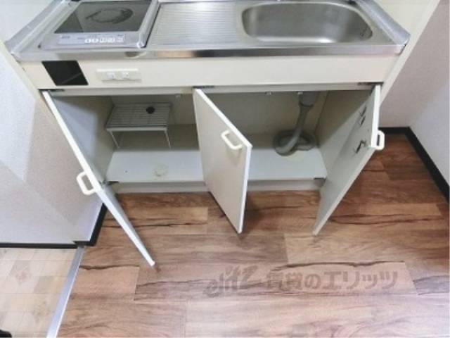 キッチン　下部収納