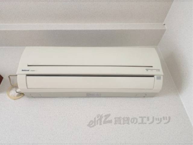 エアコン　洋室側