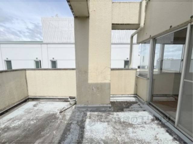 ベランダ　ダイニング側