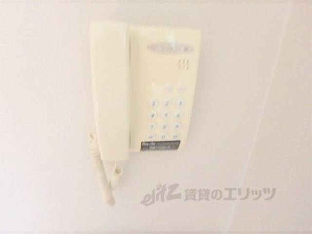 インターホン
