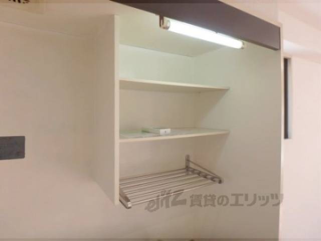 キッチン　収納