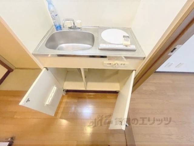 キッチン　下部収納