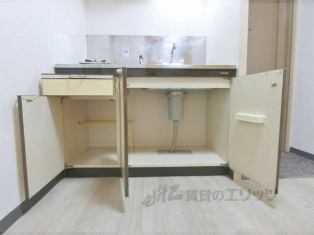 キッチン　収納