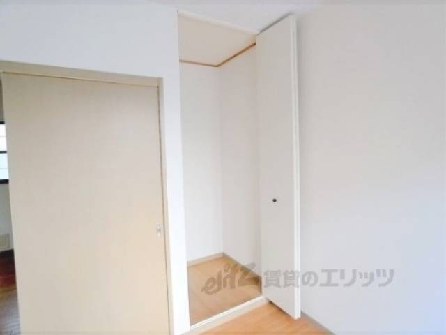 収納　奥行があり、使いやすい収納です。