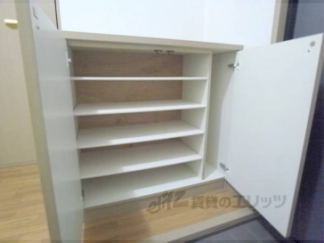 下駄箱　靴をたくさん持ってる方でも安心。