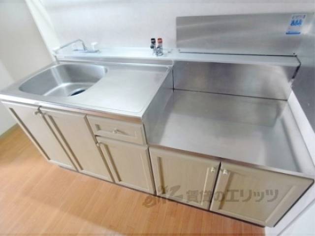 キッチン　広いキッチンです。