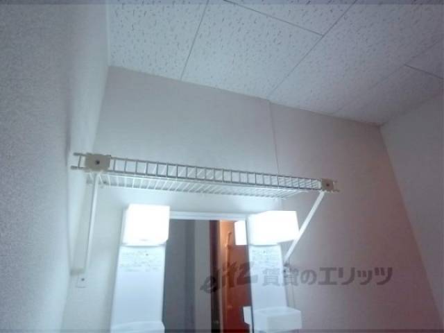 洗面所　上部収納