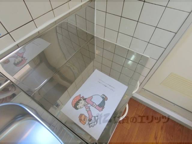 キッチン　コンロ置き場