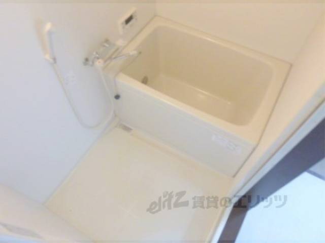 風呂　お風呂からでも温度調節出来ます