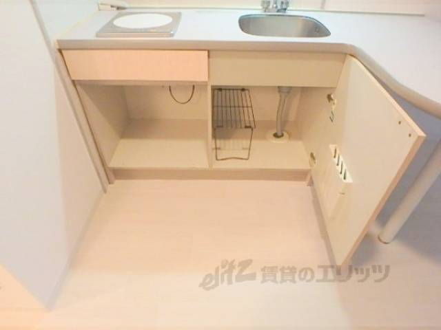 キッチン　収納