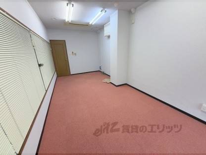 洋室