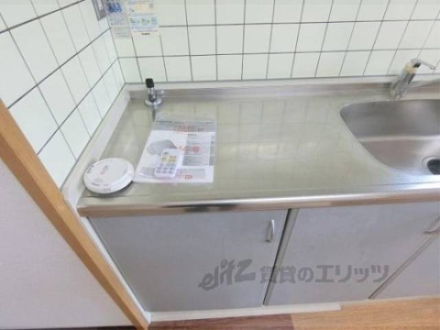 キッチン　コンロ置き場