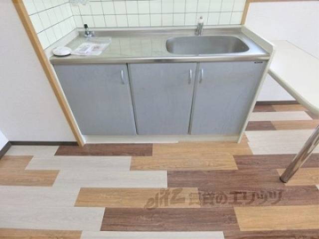 キッチン　収納