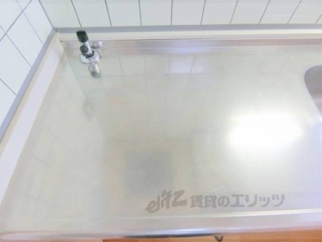 キッチン　コンロ置き場