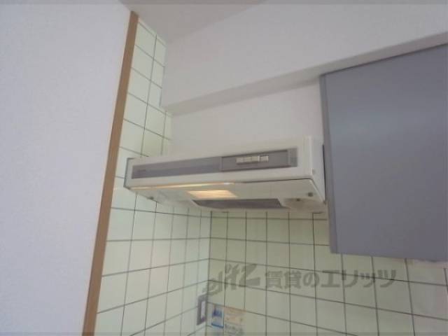 キッチン　換気扇