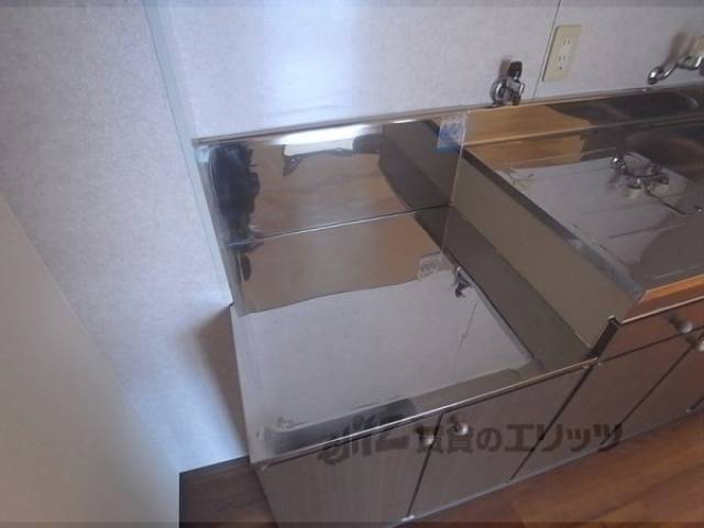 キッチン　二口置けます