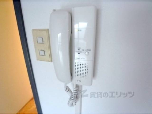 インターホン