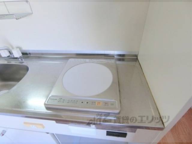 キッチン　コンロ