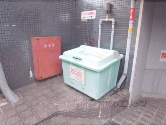 ゴミ捨てボックス