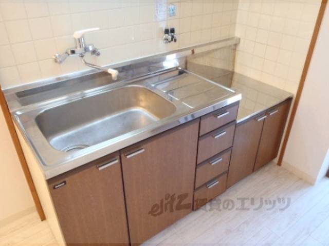 キッチン　キッチンがとても広く使いやすい・