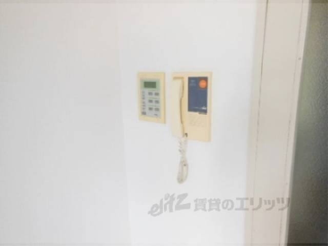 インターホン