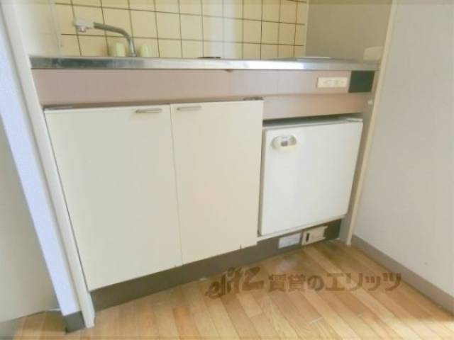 キッチン　収納下部