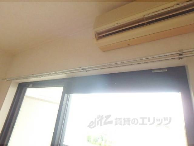 カーテンレール