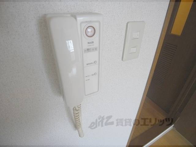 インターホン