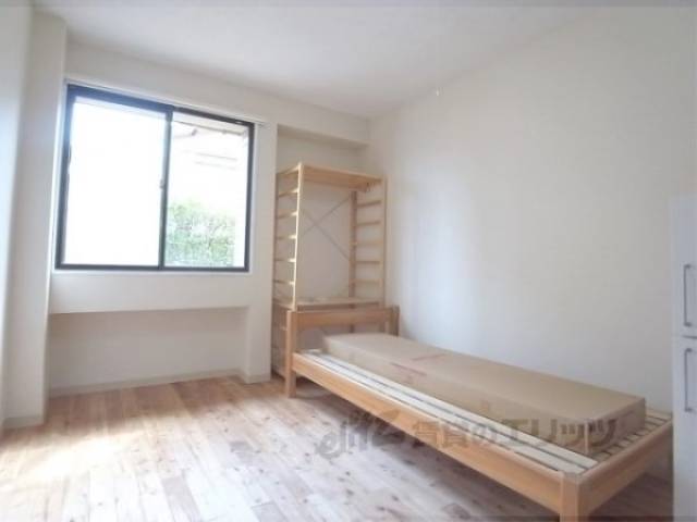 洋室　日当り良好です