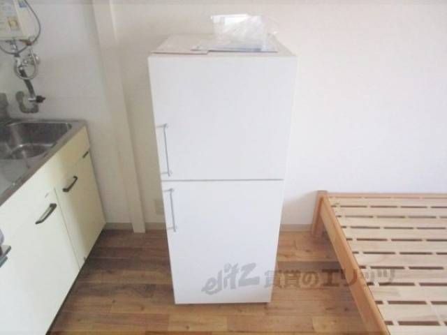冷蔵庫置場　冷蔵庫