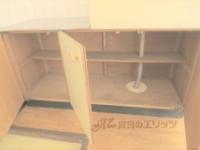 キッチン　収納