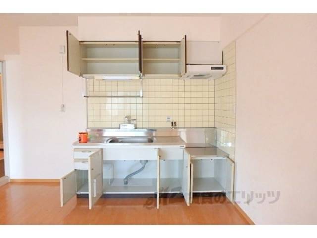 キッチン　収納