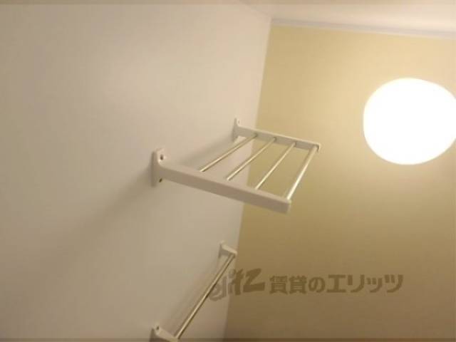 トイレ　上部棚