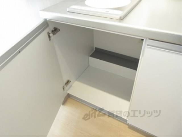 キッチン　下部収納