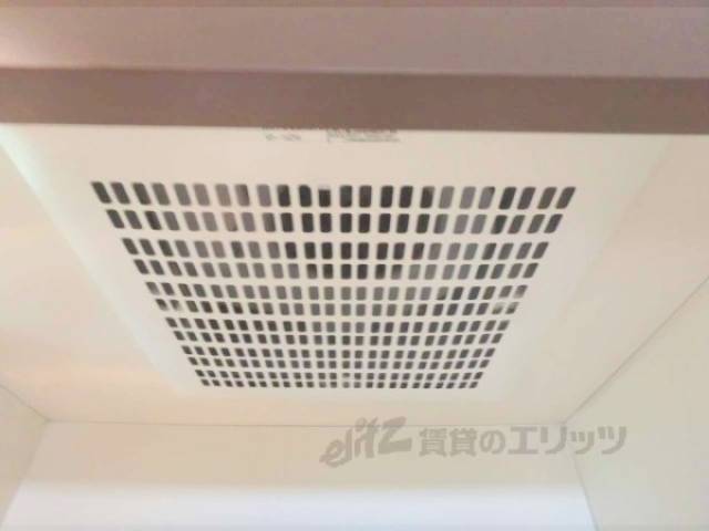 キッチン　換気扇