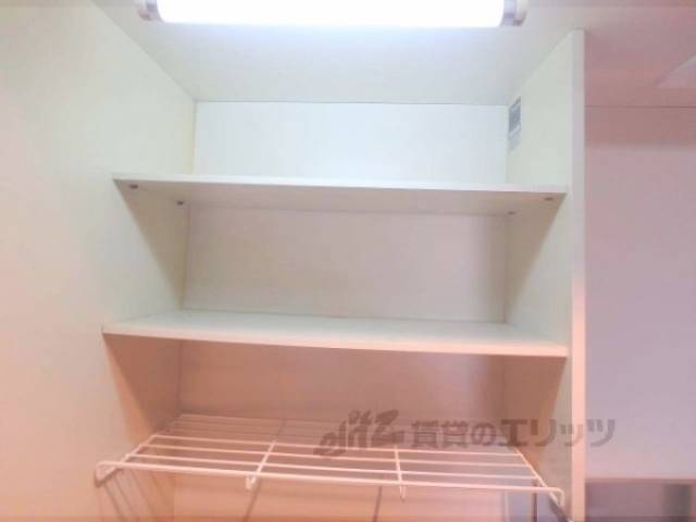 キッチン　収納上部