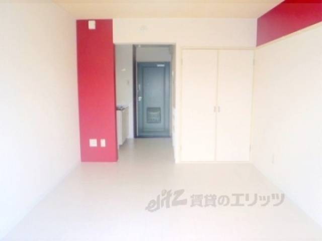 居室　きれいなお部屋です。