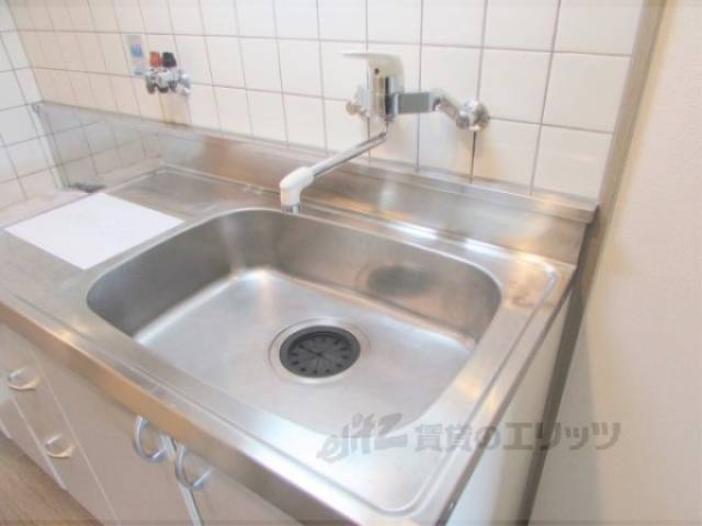 キッチン　シンクも大きめです。