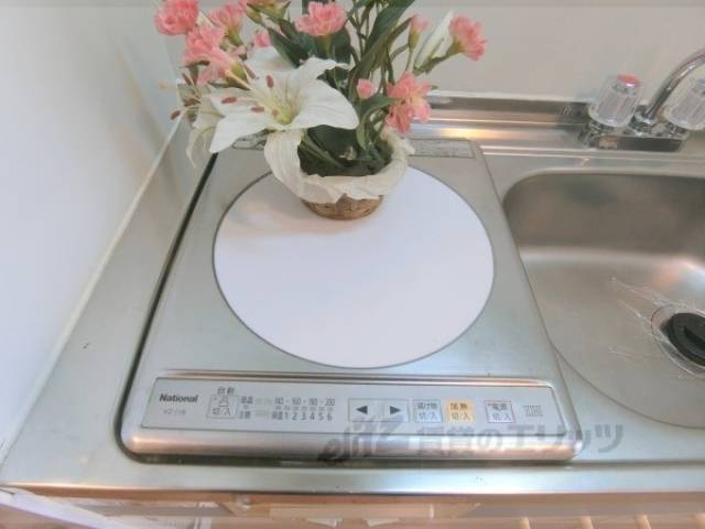キッチン　コンロ
