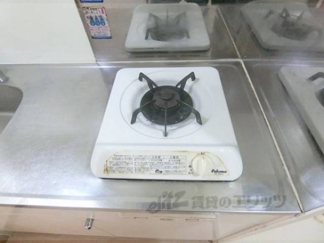キッチン　コンロ