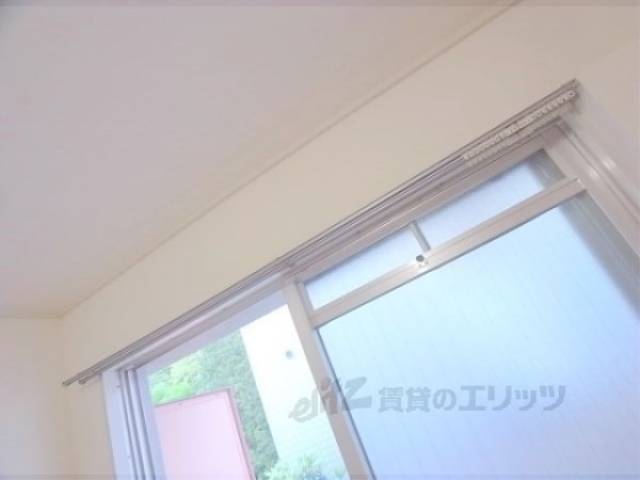 カーテンレール