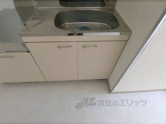 キッチン　下部収納