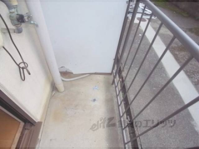 洗濯機置場　洗濯機はこちらに設置できます。