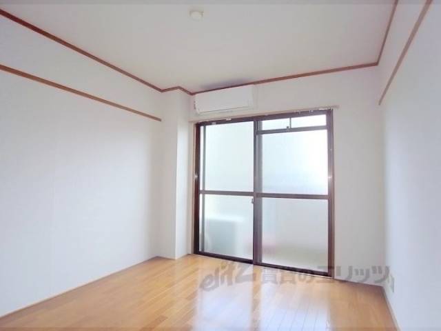 洋室　明るいお部屋です。