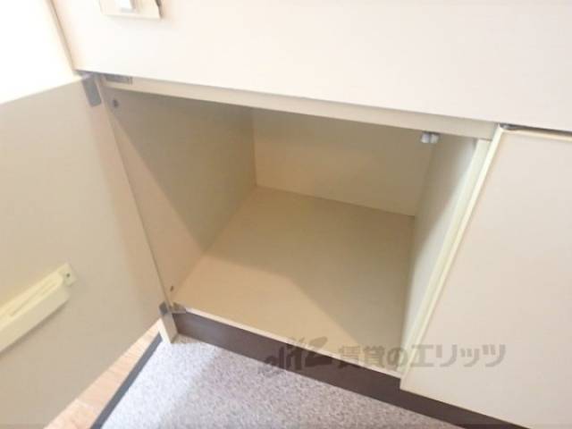 キッチン　下部収納