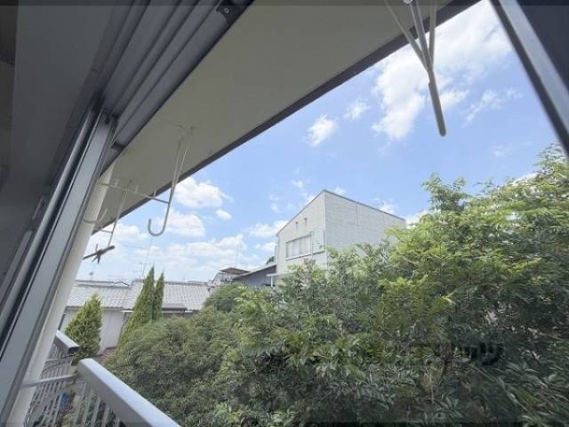 ベランダ　物干し
