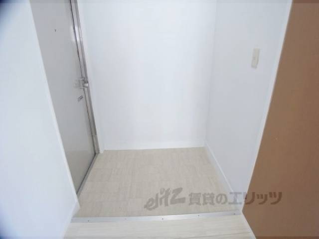 玄関　給湯設備