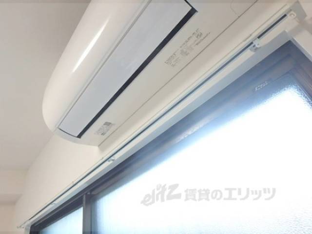 カーテンレール