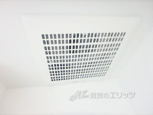 キッチン　換気扇